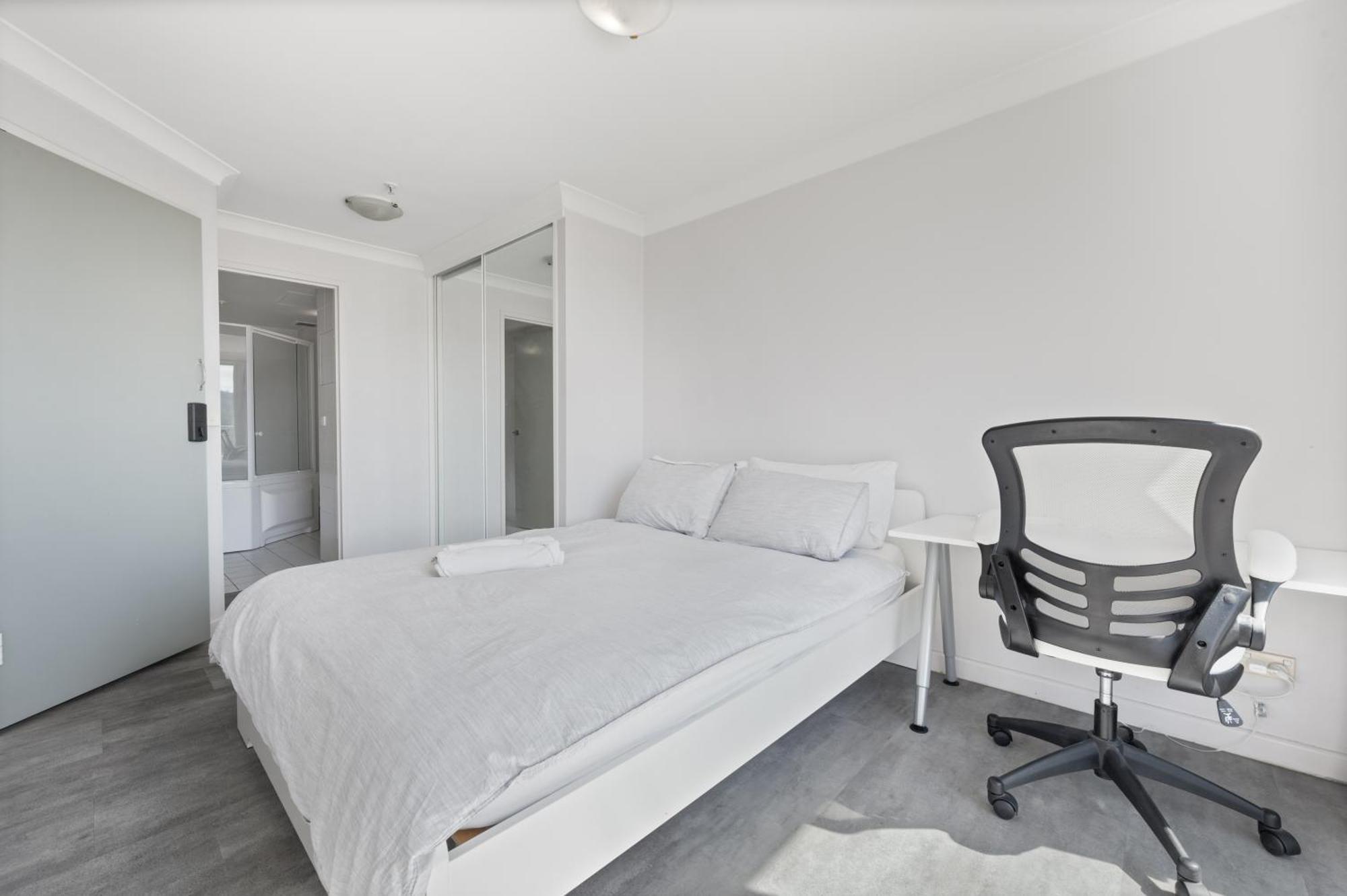 Spacious Ensuite Room In A City Centre Duplex Apartment-2 Canberra Exteriér fotografie